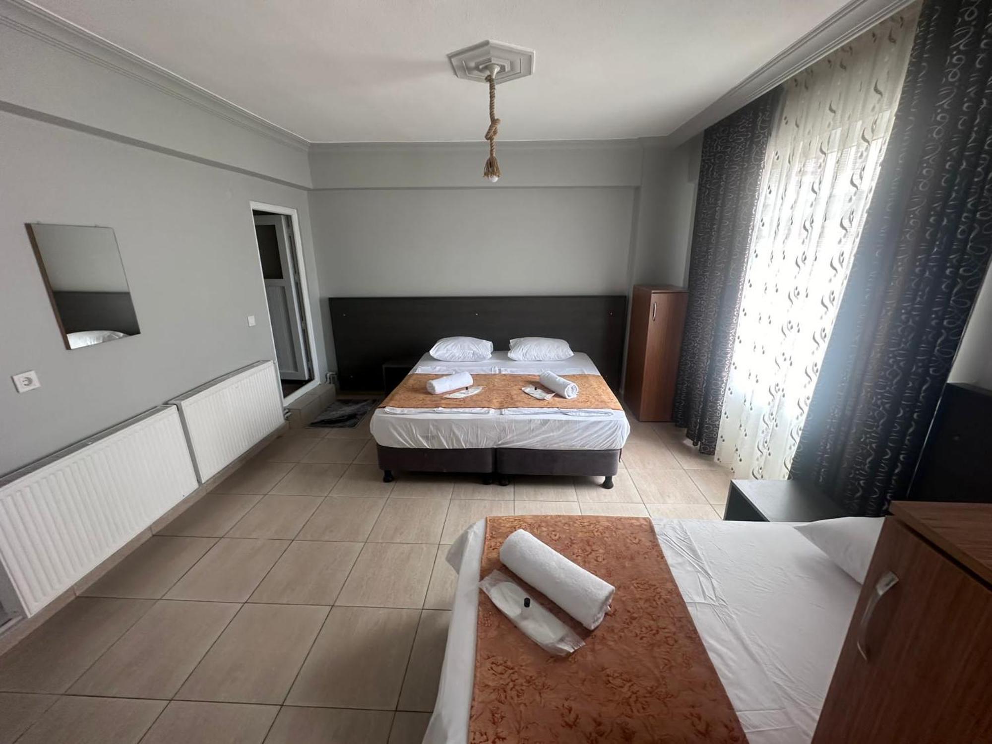 Guenes Pansiyon Edirne Zimmer foto